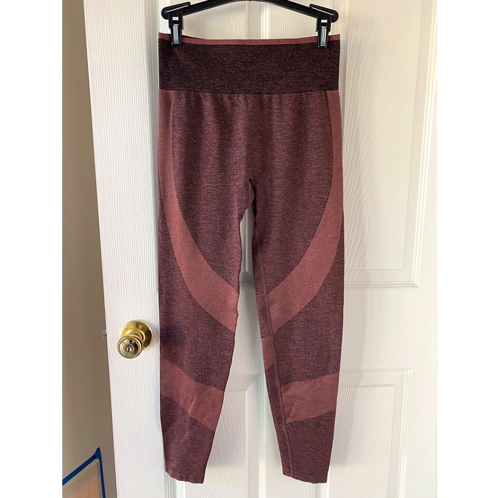 Victoria's Secret PINK seamless leggings